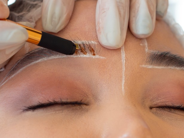 How to Get the Most Precise Eyebrow Shape with Threading in Sugar Land